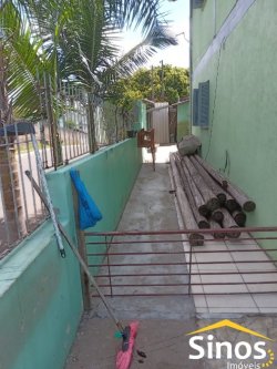 Sobrado com 02 dormitórios no bairro Canudos 