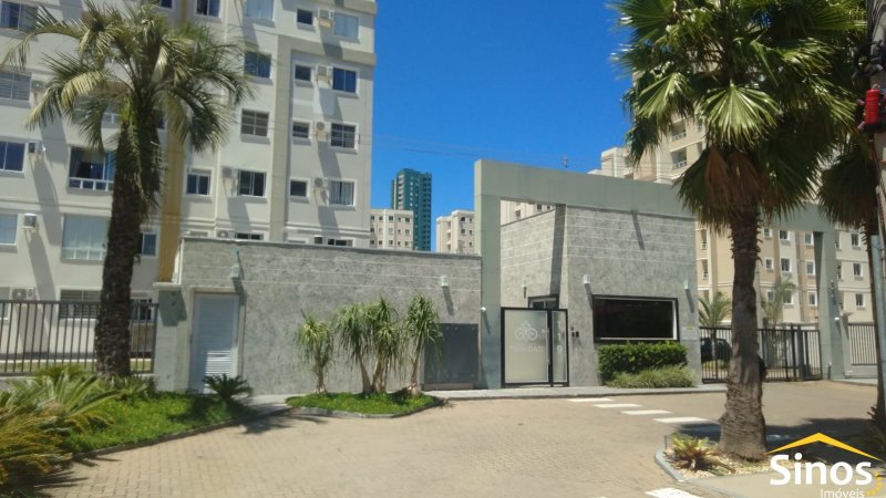 Apartamento com 02 dormitórios no Cond. Residencial Parque Porto Trindad 